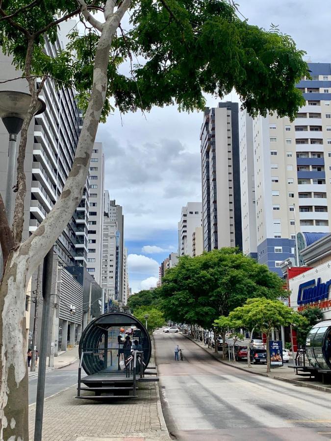 205- Apartamento 1 Quarto Suite, Encantador, Amplo E Decorado, Mobiliario Moderno, Cozinha Completa Com Utensilios , Excelente Vista Da Cidade E Localizacao Privelegiada No Bairro Bigorrilho , Curitiba Exterior foto